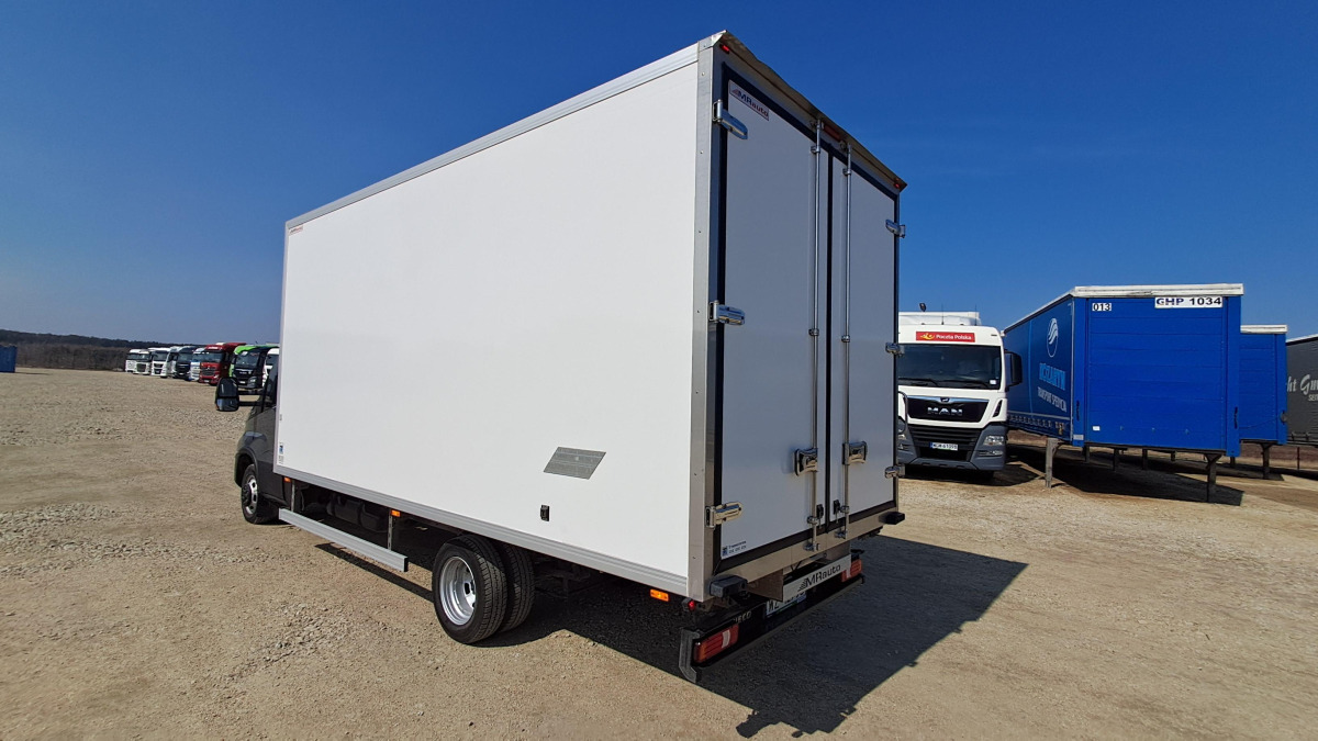 IVECO DAILY 50C18 CHŁODNIA Z AGREGATEM - Kühlkoffer LKW: das Bild 5 IVECO DAILY 50C18 CHŁODNIA Z AGREGATEM - Kühlkoffer LKW: das Bild 5