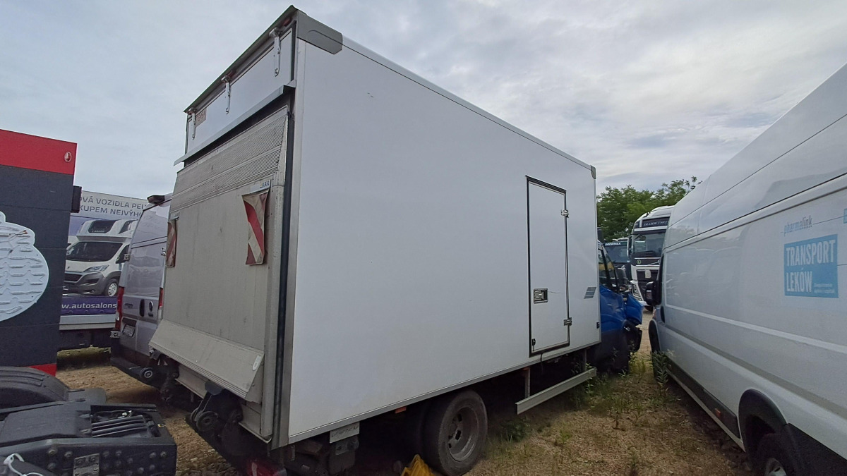 IVECO DAILY KONTENER Z WINDĄ - Koffer LKW: das Bild 3 IVECO DAILY KONTENER Z WINDĄ - Koffer LKW: das Bild 3