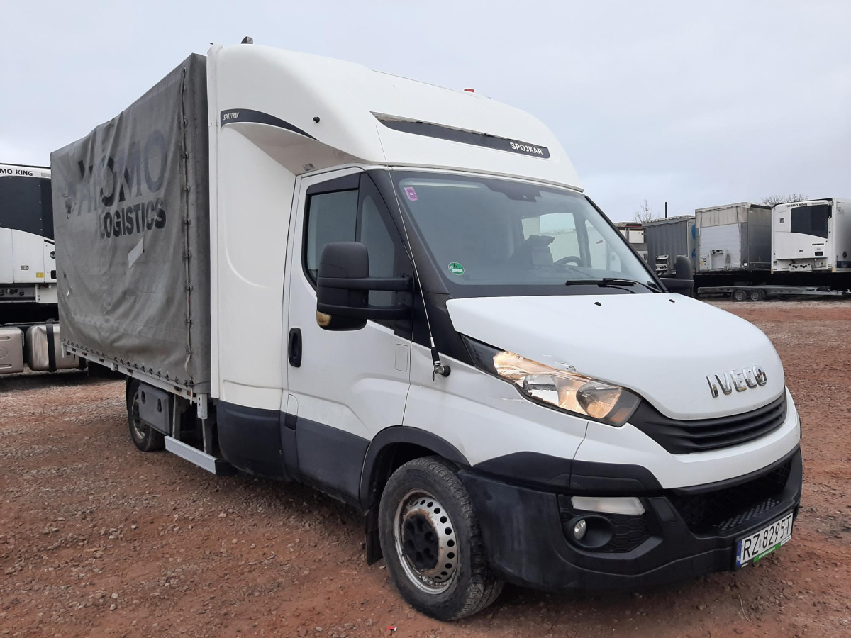 IVECO DAILY PLANDEKA - Planen Transporter: das Bild 1 IVECO DAILY PLANDEKA - Planen Transporter: das Bild 1