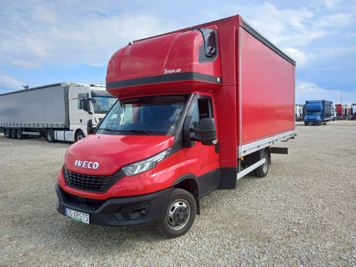 IVECO/JUSAM STANISŁAWJURKOWSKI 50C18/JU06 PLANDEKA - Planen Transporter: das Bild 3 IVECO/JUSAM STANISŁAWJURKOWSKI 50C18/JU06 PLANDEKA - Planen Transporter: das Bild 3