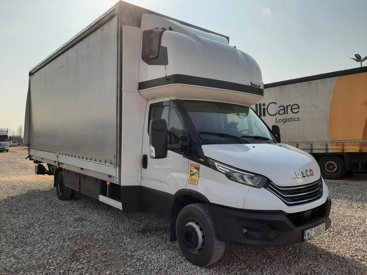 IVECO/JUSAM STANISŁAWJURKOWSKI 70C18/JU06 PLANDEKA Z WINDĄ - Planen Transporter: das Bild 1 IVECO/JUSAM STANISŁAWJURKOWSKI 70C18/JU06 PLANDEKA Z WINDĄ - Planen Transporter: das Bild 1