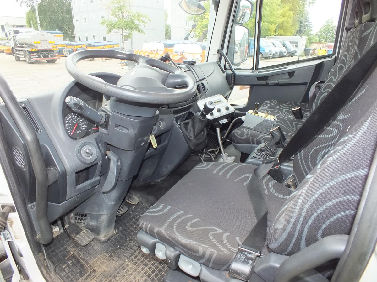 IVECO ML SKRZYNIOWY - Schneeräumfahrzeug: das Bild 5 IVECO ML SKRZYNIOWY - Schneeräumfahrzeug: das Bild 5