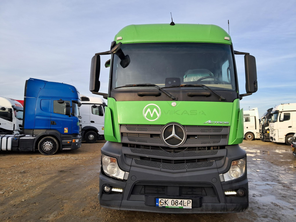 MERCEDES BENZ ACTROS HAKOWIEC - Abrollkipper: das Bild 3 MERCEDES BENZ ACTROS HAKOWIEC - Abrollkipper: das Bild 3
