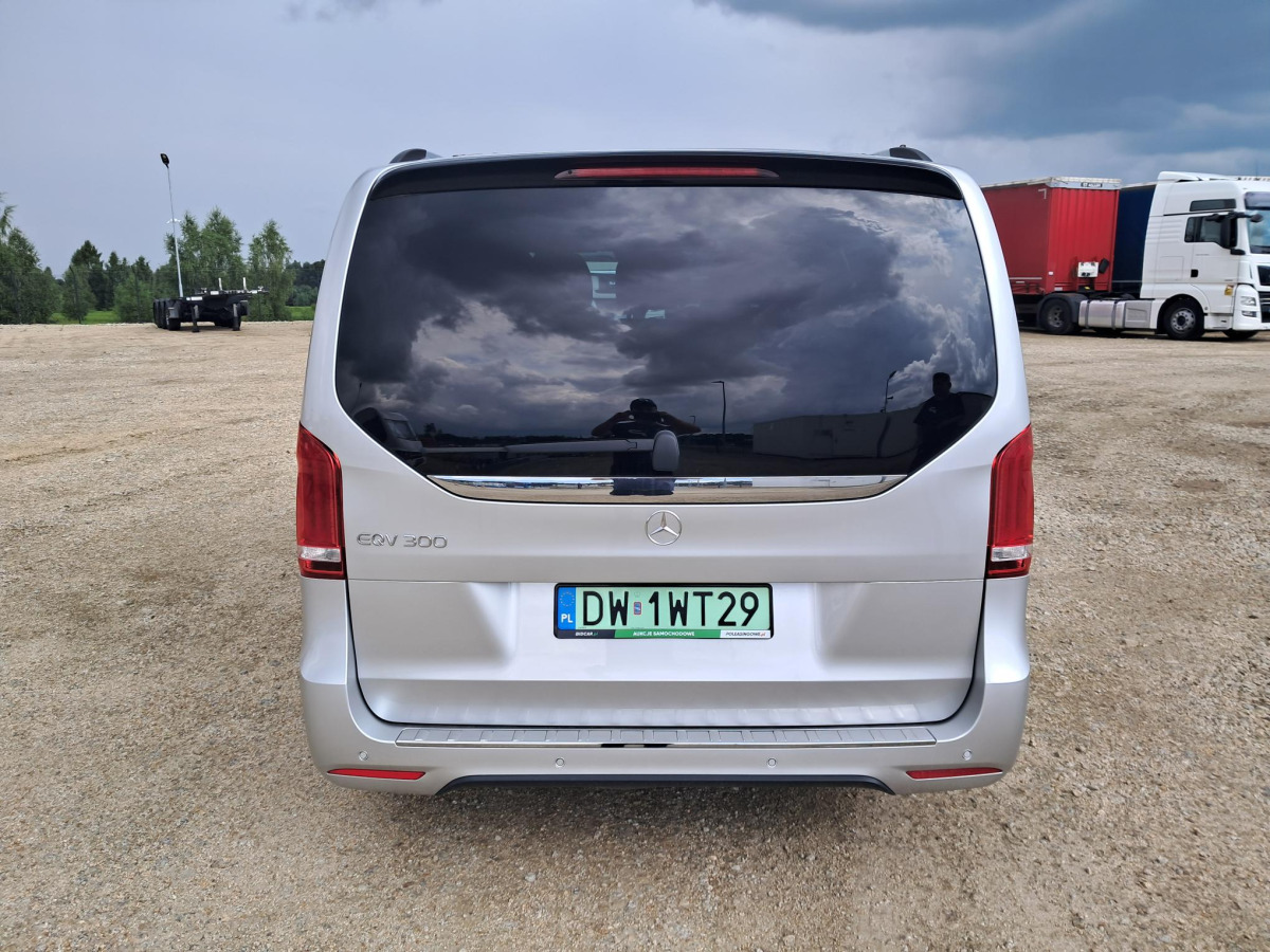 MERCEDES BENZ EQV300 VAN - PKW: das Bild 4 MERCEDES BENZ EQV300 VAN - PKW: das Bild 4