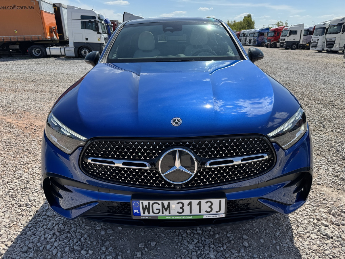 MERCEDES BENZ GLC 300 DE 4MATIC SUV - SUV/ Geländewagen: das Bild 3 MERCEDES BENZ GLC 300 DE 4MATIC SUV - SUV/ Geländewagen: das Bild 3