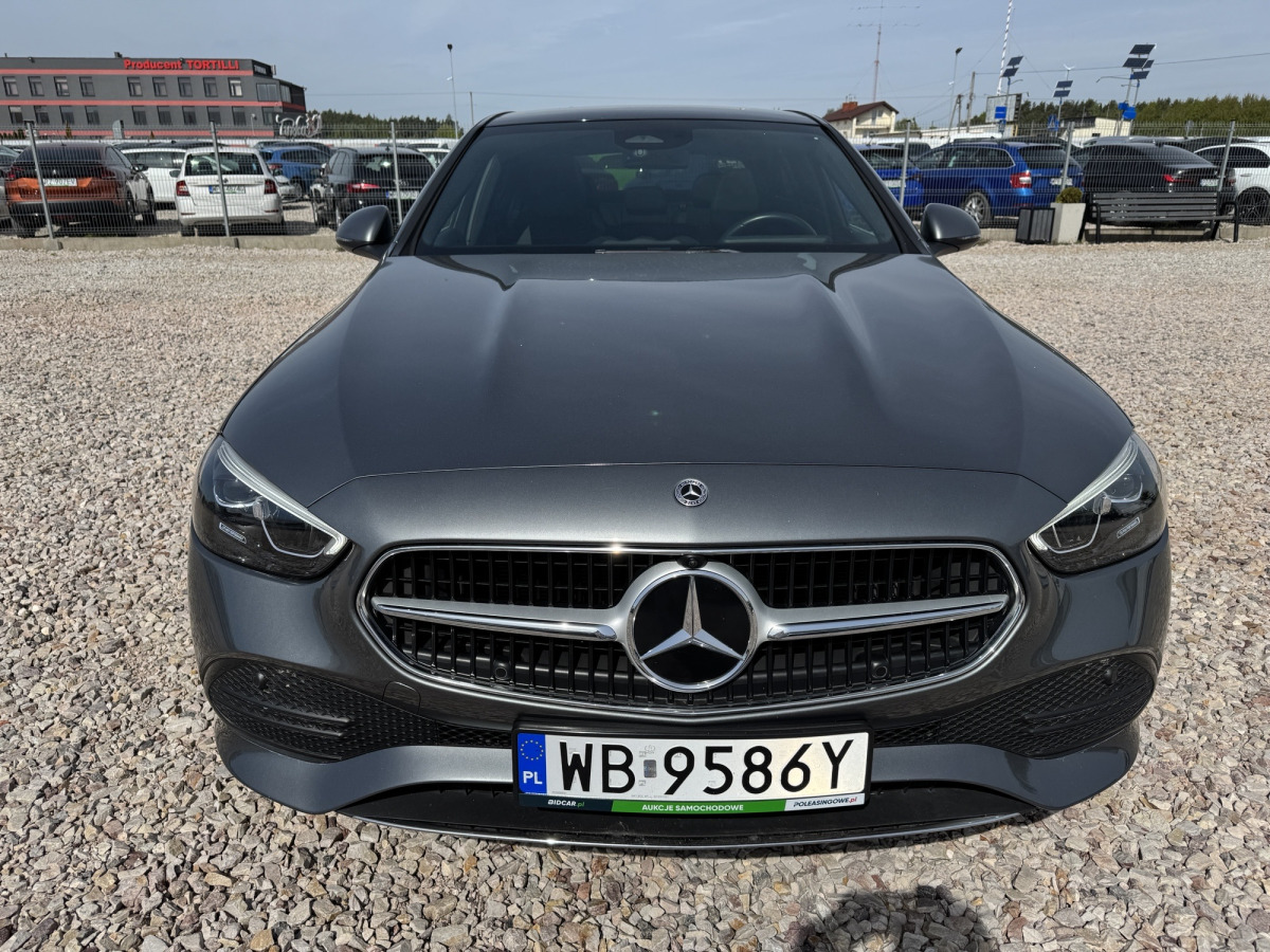MERCEDES BENZ KLASA C SEDAN - PKW: das Bild 2 MERCEDES BENZ KLASA C SEDAN - PKW: das Bild 2