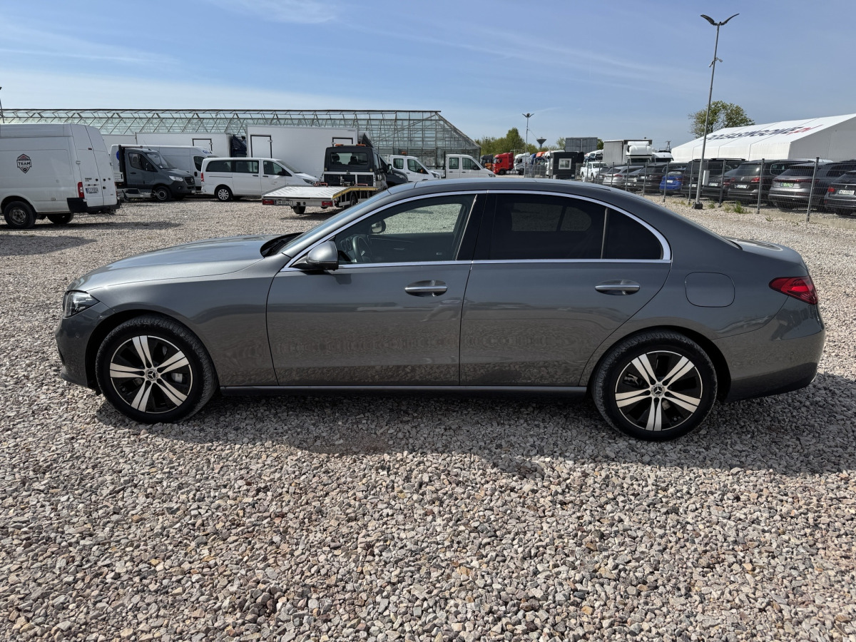 MERCEDES BENZ KLASA C SEDAN - PKW: das Bild 5 MERCEDES BENZ KLASA C SEDAN - PKW: das Bild 5