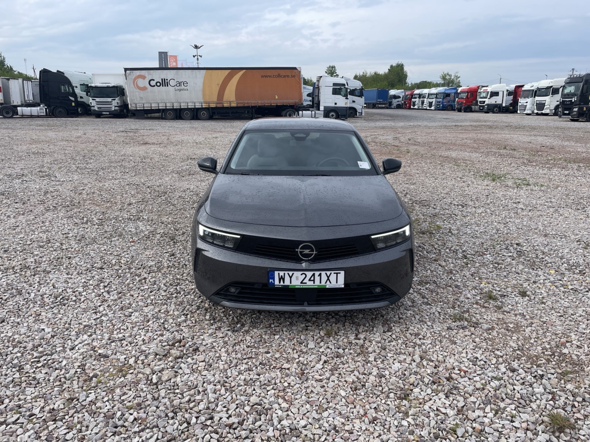 OPEL ASTRA KOMBI - PKW: das Bild 3 OPEL ASTRA KOMBI - PKW: das Bild 3