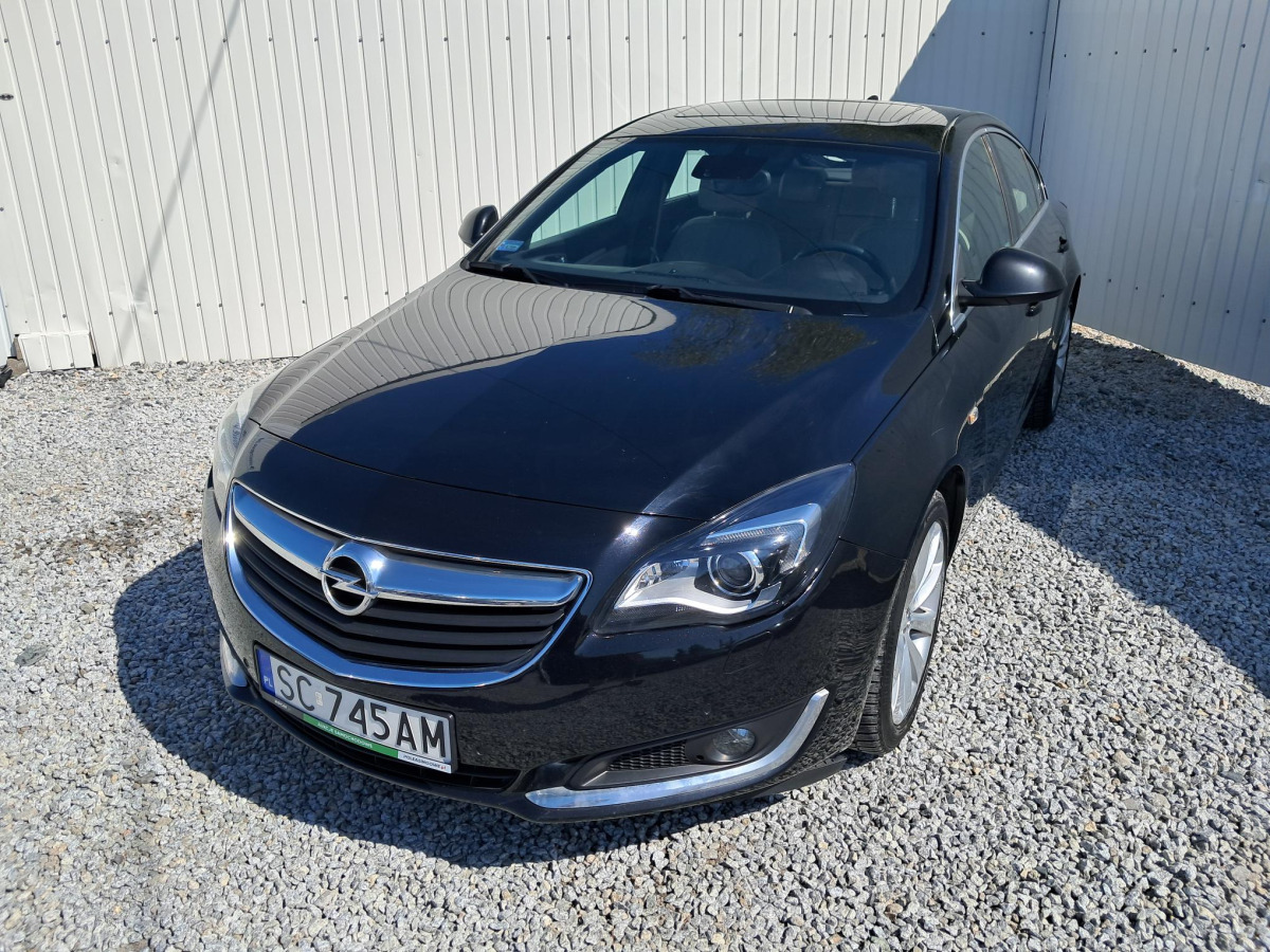 OPEL INSIGNIA HATCHBACK - PKW: das Bild 3 OPEL INSIGNIA HATCHBACK - PKW: das Bild 3