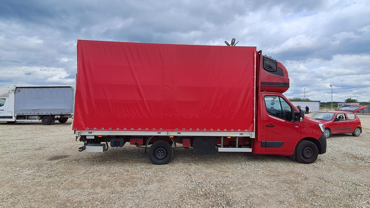 Planen Transporter RENAULT Master PLANDEKA: das Bild 7
