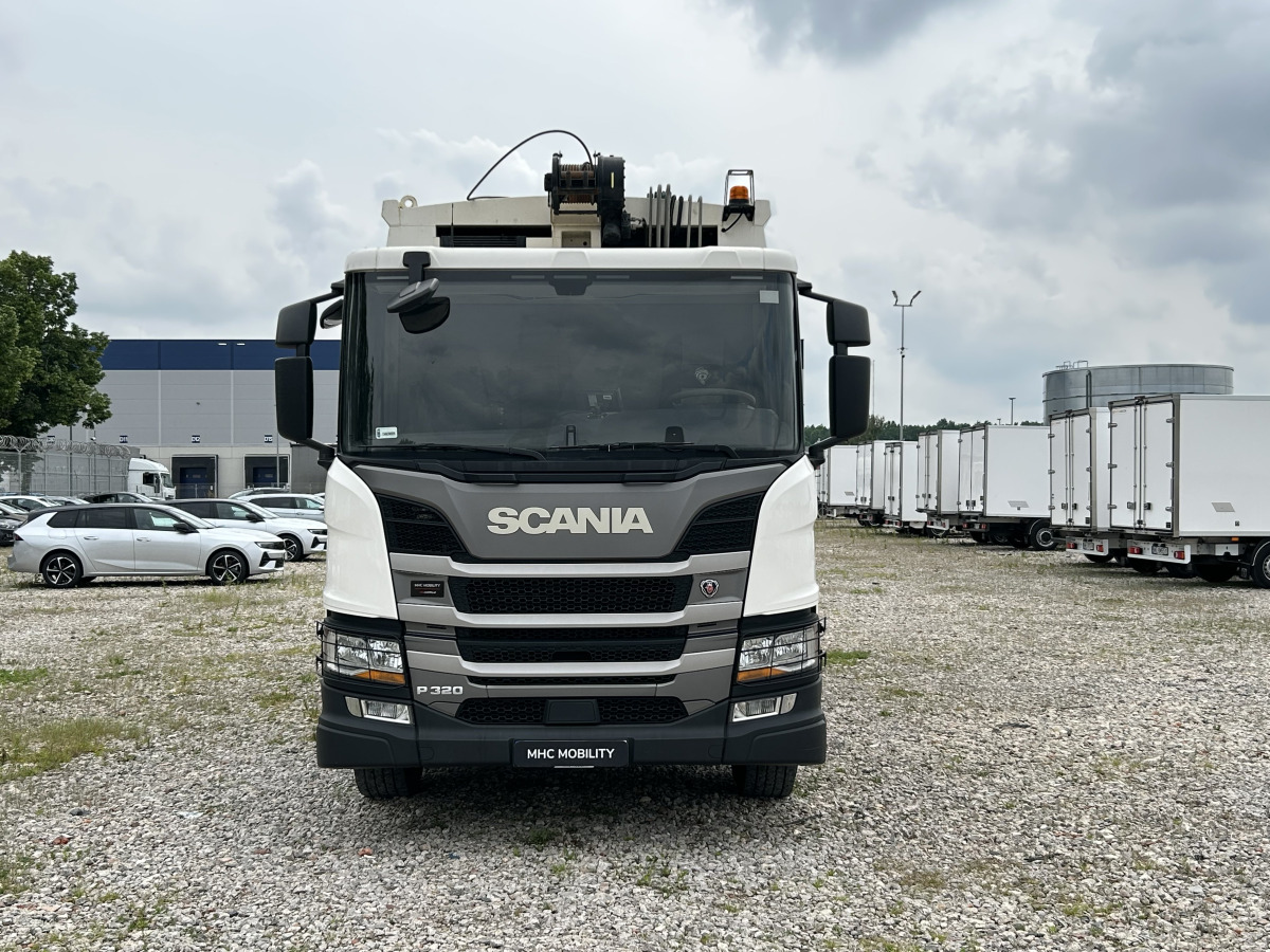 SCANIA P 320 WYWÓZ ŚMIECI - Müllwagen: das Bild 2 SCANIA P 320 WYWÓZ ŚMIECI - Müllwagen: das Bild 2