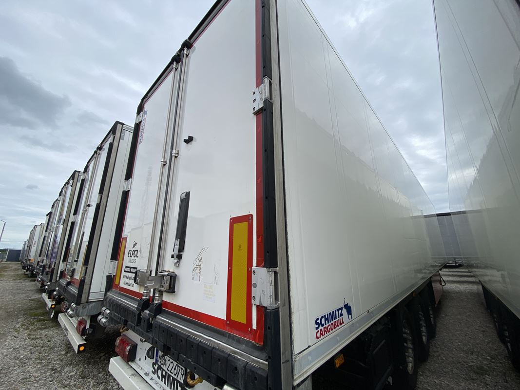 SCHMITZ CARGOBULL SCB*S3B CHŁODNIA - Kühlkoffer Anhänger: das Bild 4 SCHMITZ CARGOBULL SCB*S3B CHŁODNIA - Kühlkoffer Anhänger: das Bild 4