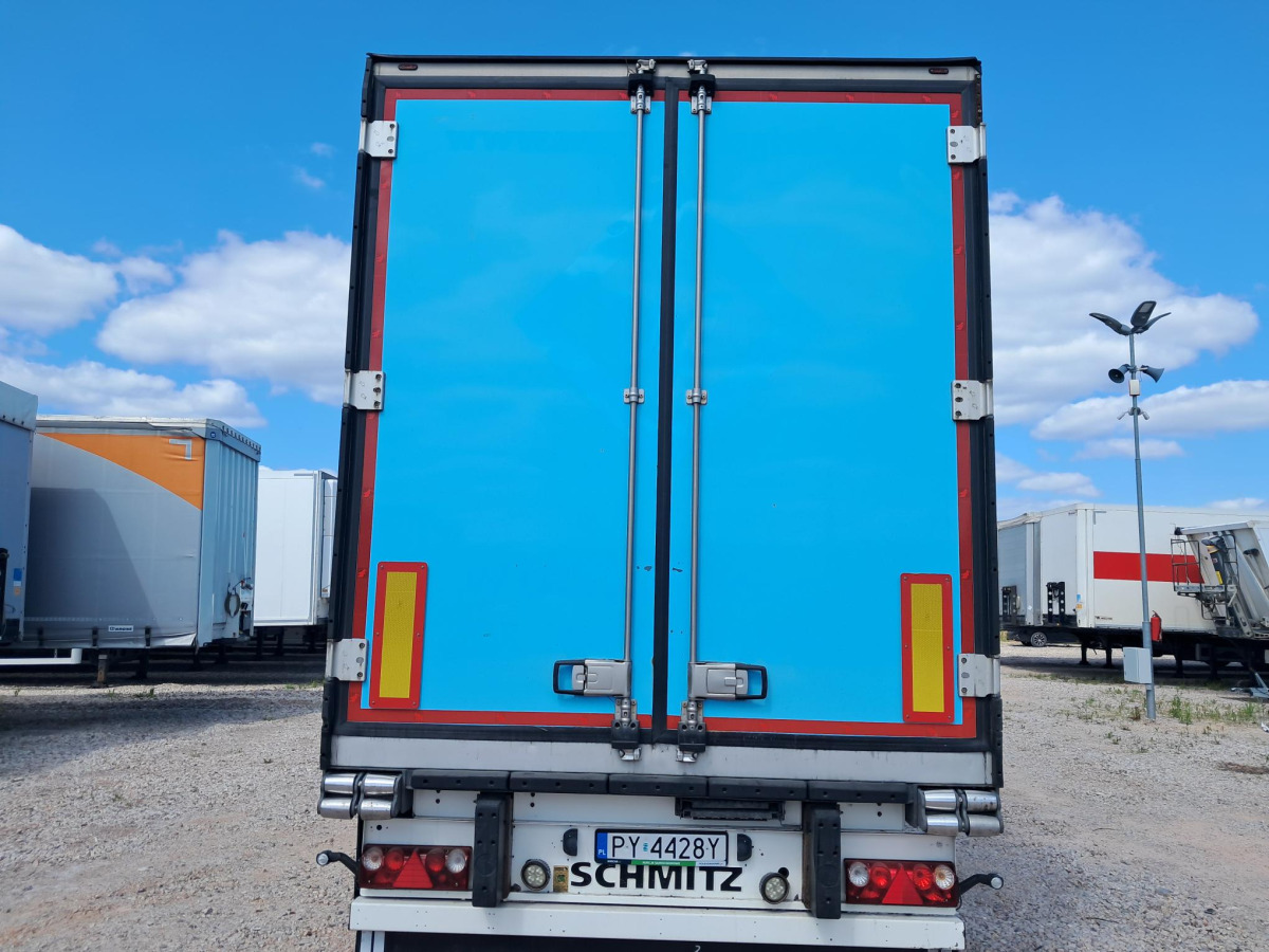SCHMITZ CARGOBULL SCB*S3B CHŁODNIA - Kühlkoffer Anhänger: das Bild 4 SCHMITZ CARGOBULL SCB*S3B CHŁODNIA - Kühlkoffer Anhänger: das Bild 4