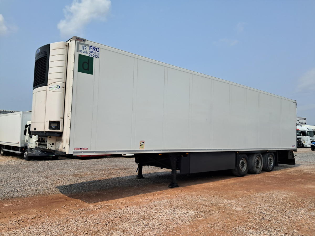 SCHMITZ CARGOBULL SKO 24/L-13. FP COOL V7 CHŁODNIA - Kühlkoffer Anhänger: das Bild 2 SCHMITZ CARGOBULL SKO 24/L-13. FP COOL V7 CHŁODNIA - Kühlkoffer Anhänger: das Bild 2