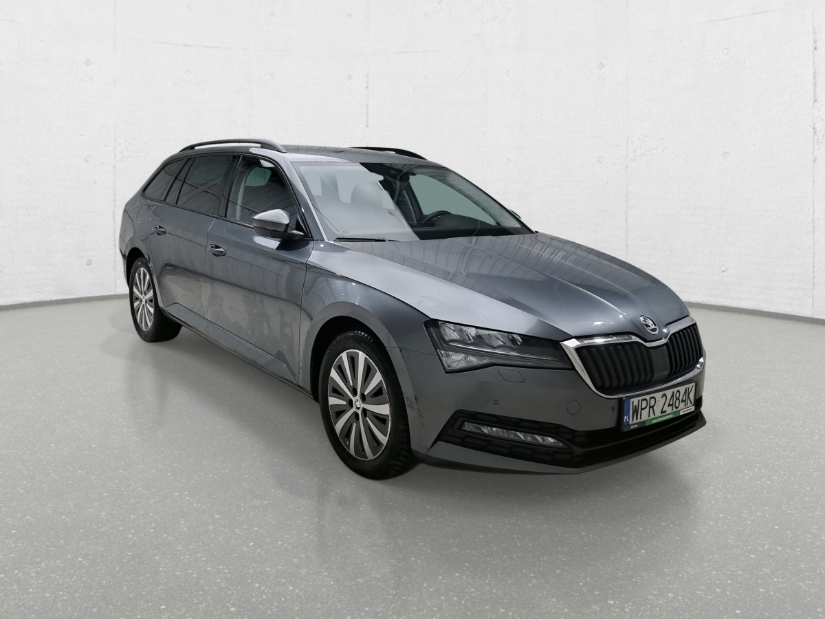 SKODA SUPERB KOMBI - PKW: das Bild 1 SKODA SUPERB KOMBI - PKW: das Bild 1