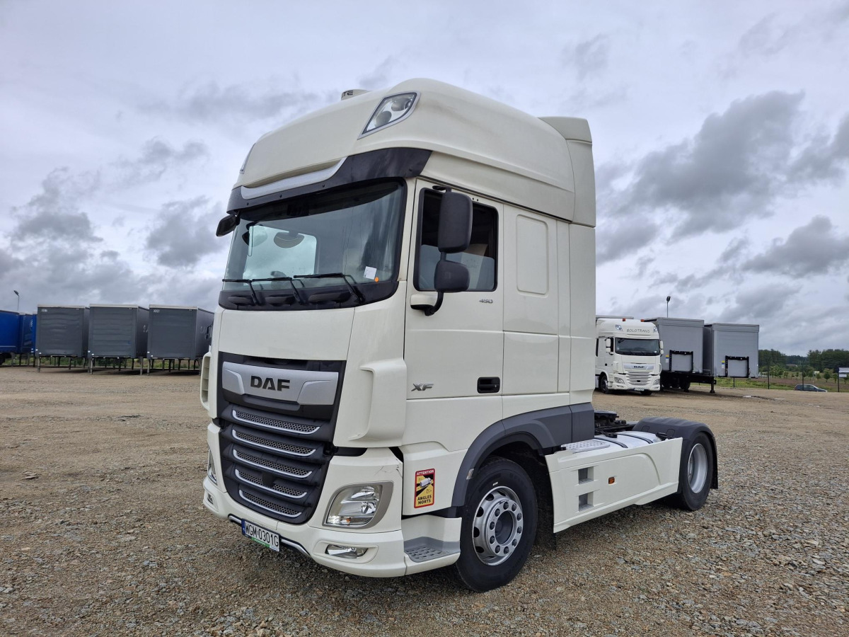 DAF XF 450 FT CIĄGNIK SIODŁOWY - Sattelzugmaschine: das Bild 2 DAF XF 450 FT CIĄGNIK SIODŁOWY - Sattelzugmaschine: das Bild 2