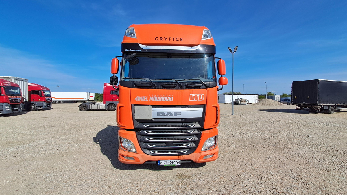 DAF XF 460 FT CIĄGNIK SIODŁOWY - Sattelzugmaschine: das Bild 3 DAF XF 460 FT CIĄGNIK SIODŁOWY - Sattelzugmaschine: das Bild 3