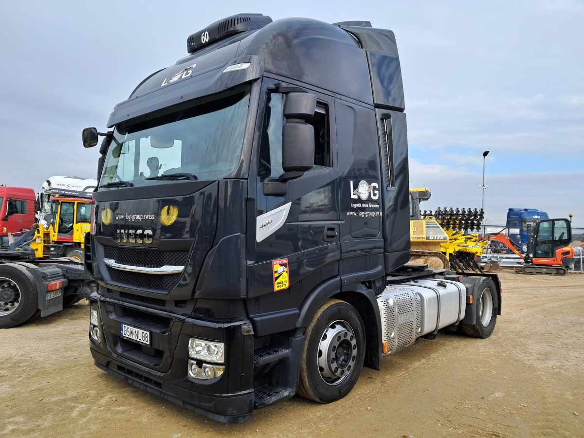 IVECO AS440T CIĄGNIK SIODŁOWY - Sattelzugmaschine: das Bild 2 IVECO AS440T CIĄGNIK SIODŁOWY - Sattelzugmaschine: das Bild 2