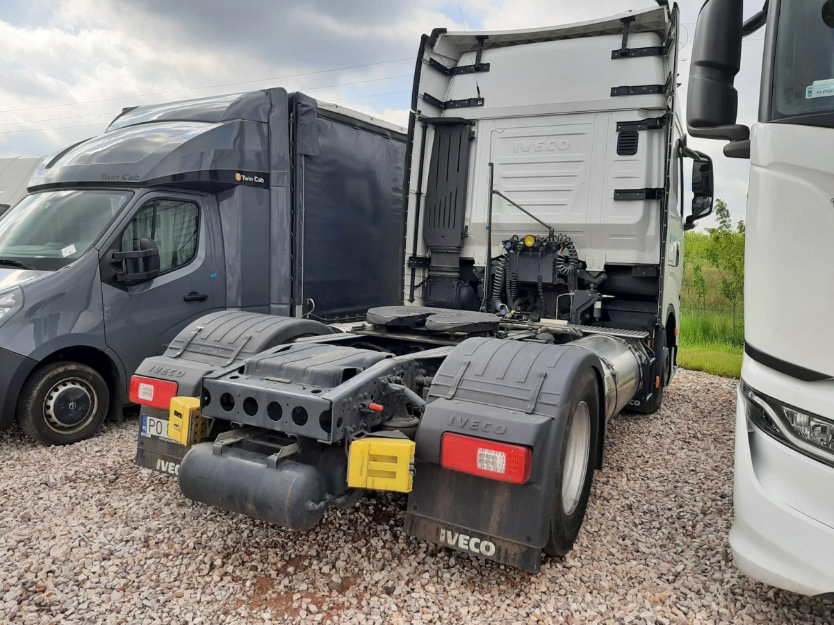 IVECO S-WAY 460 CIĄGNIK SIODŁOWY - Sattelzugmaschine: das Bild 3 IVECO S-WAY 460 CIĄGNIK SIODŁOWY - Sattelzugmaschine: das Bild 3