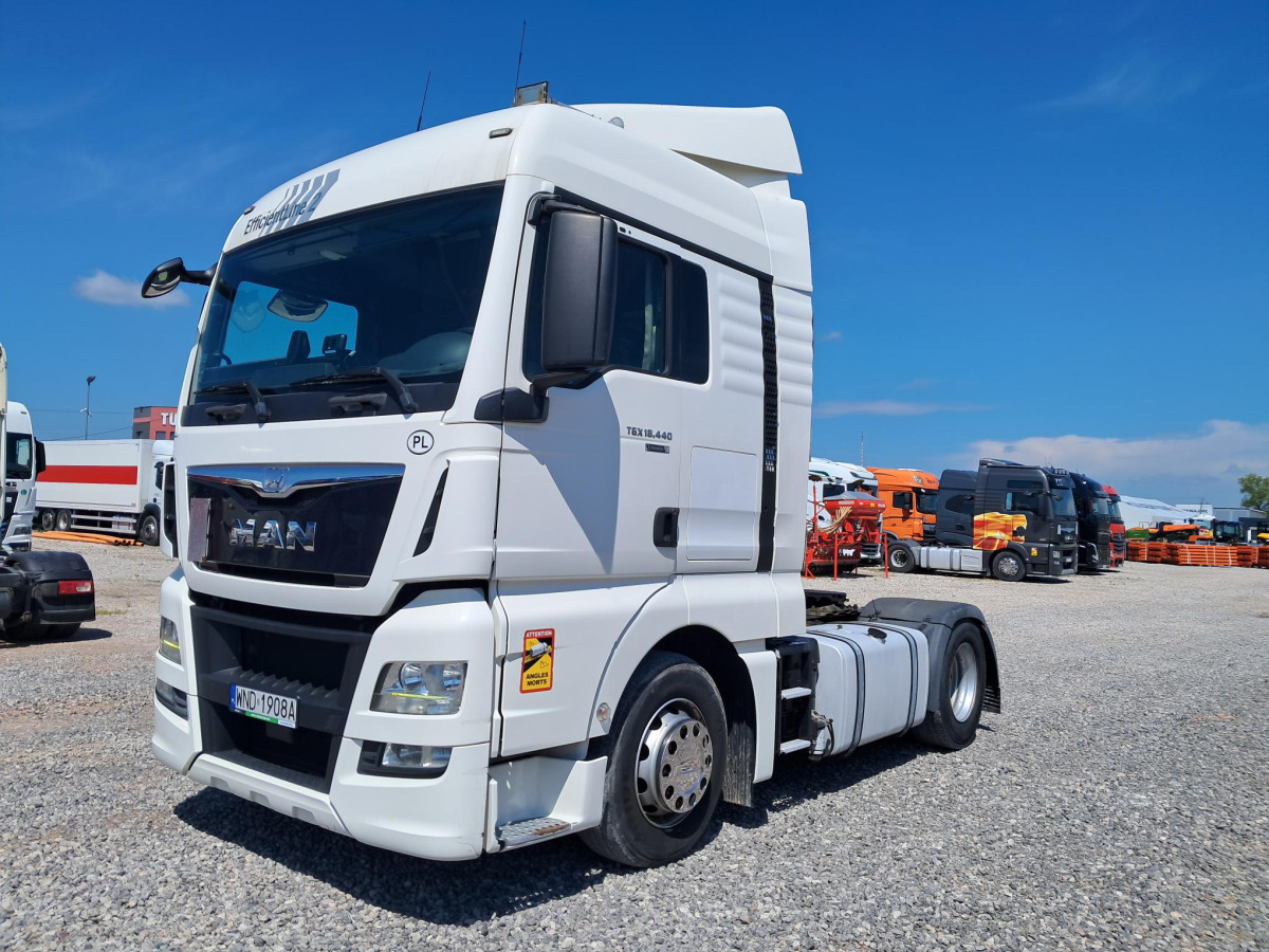MAN TGX CIĄGNIK SIODŁOWY - Sattelzugmaschine: das Bild 3 MAN TGX CIĄGNIK SIODŁOWY - Sattelzugmaschine: das Bild 3