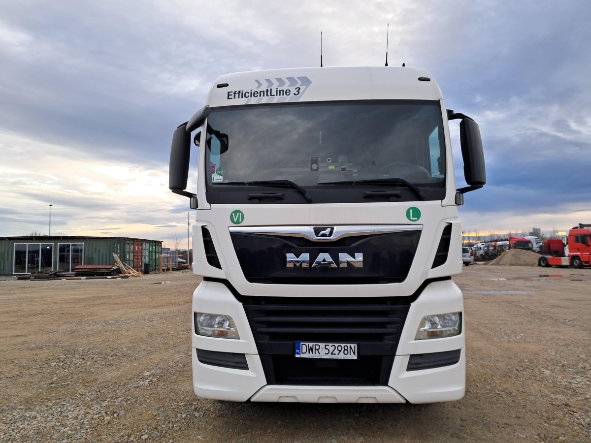 MAN TGX CIĄGNIK SIODŁOWY - Sattelzugmaschine: das Bild 2 MAN TGX CIĄGNIK SIODŁOWY - Sattelzugmaschine: das Bild 2
