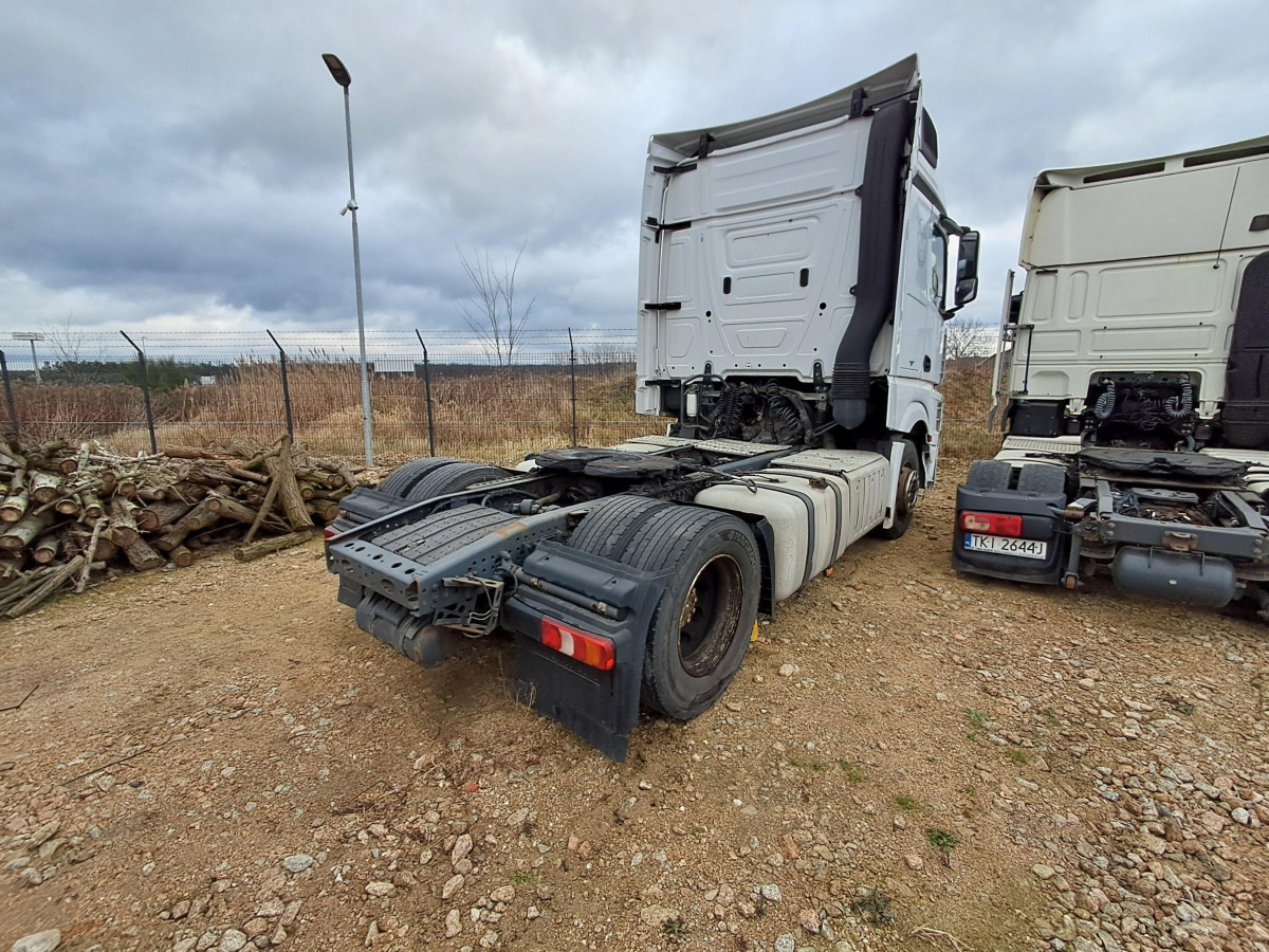 MERCEDES BENZ ACTROS CIĄGNIK SIODŁOWY - Sattelzugmaschine: das Bild 3 MERCEDES BENZ ACTROS CIĄGNIK SIODŁOWY - Sattelzugmaschine: das Bild 3