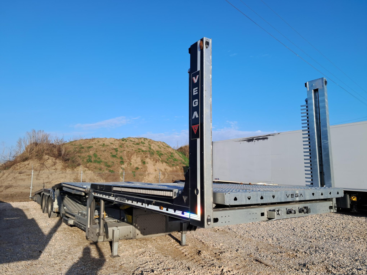 VEGA TRAILER 2 AXLE SEMI TRAILER DO PRZEWOZU POJAZDÓW - PKW Anhänger: das Bild 1 VEGA TRAILER 2 AXLE SEMI TRAILER DO PRZEWOZU POJAZDÓW - PKW Anhänger: das Bild 1