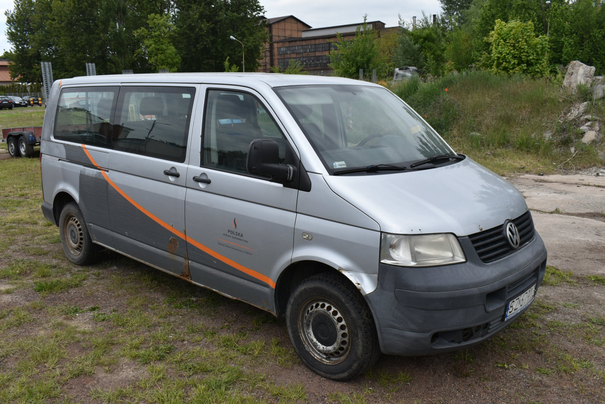 VOLKSWAGEN TRANSPORTER BRYGADÓWKA - Transporter mit Doppelkabine: das Bild 1 VOLKSWAGEN TRANSPORTER BRYGADÓWKA - Transporter mit Doppelkabine: das Bild 1