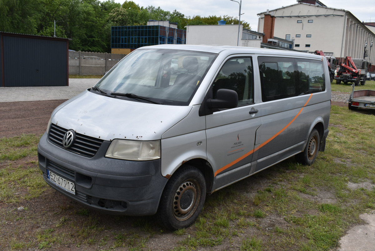 VOLKSWAGEN TRANSPORTER BRYGADÓWKA - Transporter mit Doppelkabine: das Bild 2 VOLKSWAGEN TRANSPORTER BRYGADÓWKA - Transporter mit Doppelkabine: das Bild 2