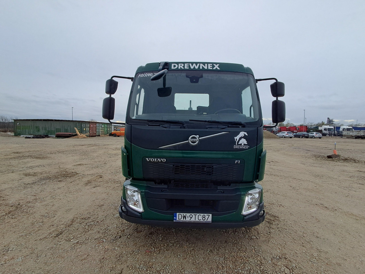 VOLVO FL - Abrollkipper: das Bild 2 VOLVO FL - Abrollkipper: das Bild 2