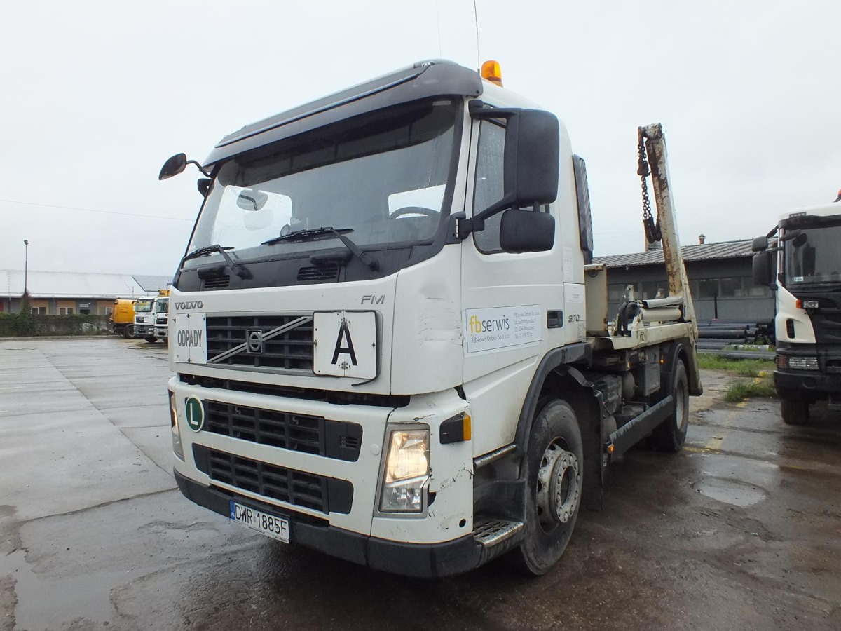VOLVO FM POD KONTENERY - Absetzkipper: das Bild 2 VOLVO FM POD KONTENERY - Absetzkipper: das Bild 2
