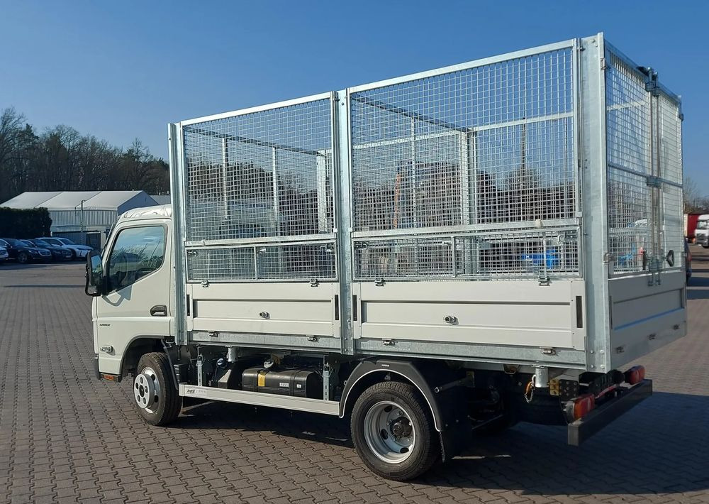FUSO Canter 6S15 Wywrotka - Müllwagen: das Bild 5 FUSO Canter 6S15 Wywrotka - Müllwagen: das Bild 5