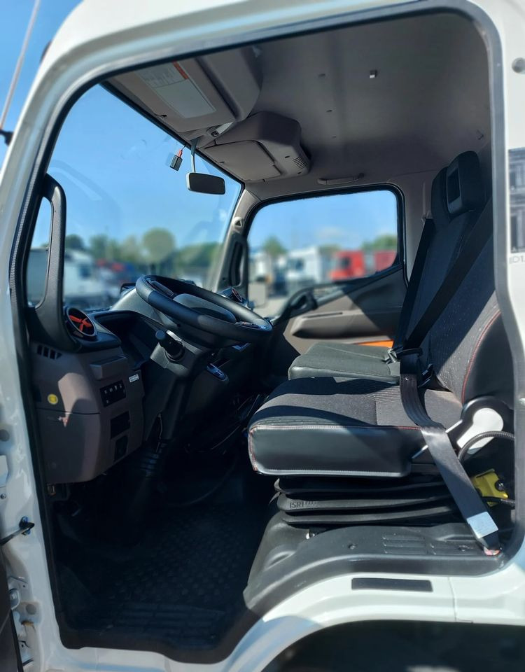 FUSO eCanter 4C15 Wywrotka Selektywna zbiórka - Müllwagen: das Bild 5 FUSO eCanter 4C15 Wywrotka Selektywna zbiórka - Müllwagen: das Bild 5