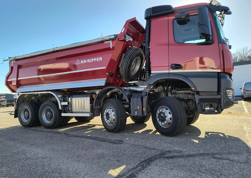 Mercedes-Benz Arocs 4142 AK 8x6 - Kipper: das Bild 4 Mercedes-Benz Arocs 4142 AK 8x6 - Kipper: das Bild 4