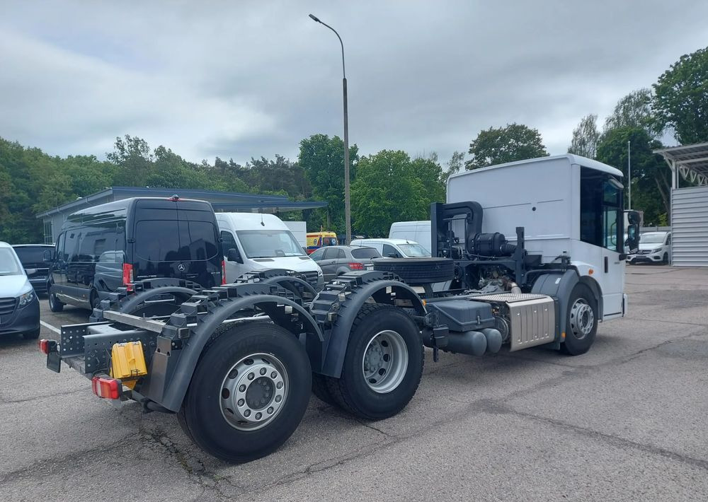 Mercedes-Benz Econic 2630 L ENA - Fahrgestell LKW: das Bild 5 Mercedes-Benz Econic 2630 L ENA - Fahrgestell LKW: das Bild 5