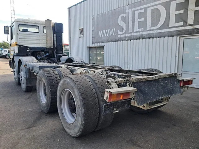 MAN 35-364 / FE 360 A , 8x4 , Spring Suspension , ZF Manual , Airco - Fahrgestell LKW: das Bild 5 MAN 35-364 / FE 360 A , 8x4 , Spring Suspension , ZF Manual , Airco - Fahrgestell LKW: das Bild 5
