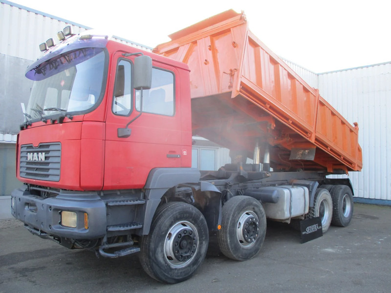 MAN 35.414 , 8x4 , ZF Manual , EURO 3 , 3 way tipper , Spring suspension - Kipper: das Bild 1 MAN 35.414 , 8x4 , ZF Manual , EURO 3 , 3 way tipper , Spring suspension - Kipper: das Bild 1