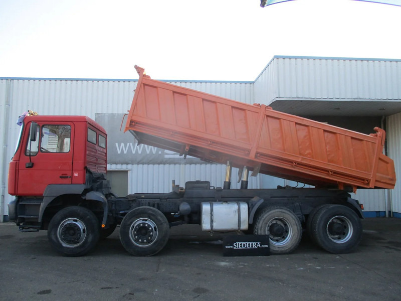 MAN 35.414 , 8x4 , ZF Manual , EURO 3 , 3 way tipper , Spring suspension - Kipper: das Bild 2 MAN 35.414 , 8x4 , ZF Manual , EURO 3 , 3 way tipper , Spring suspension - Kipper: das Bild 2