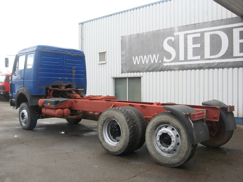 Mercedes-Benz 2435 ,V8 , Bi Turbo, 6x2 , Spring Suspension, Airco - Fahrgestell LKW: das Bild 5 Mercedes-Benz 2435 ,V8 , Bi Turbo, 6x2 , Spring Suspension, Airco - Fahrgestell LKW: das Bild 5