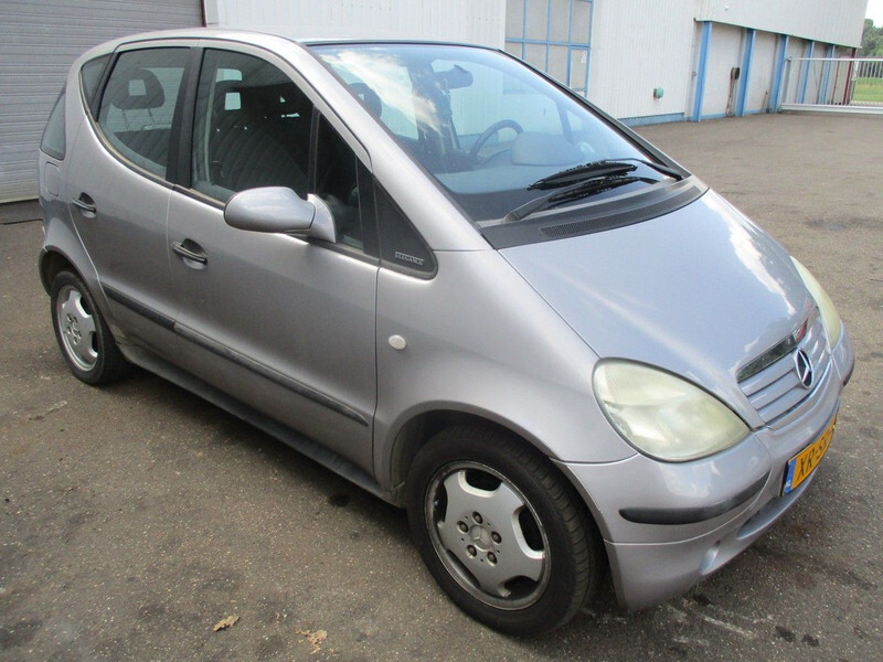 Mercedes-Benz A-Klasse A160 Elegance , Manual - PKW: das Bild 4 Mercedes-Benz A-Klasse A160 Elegance , Manual - PKW: das Bild 4