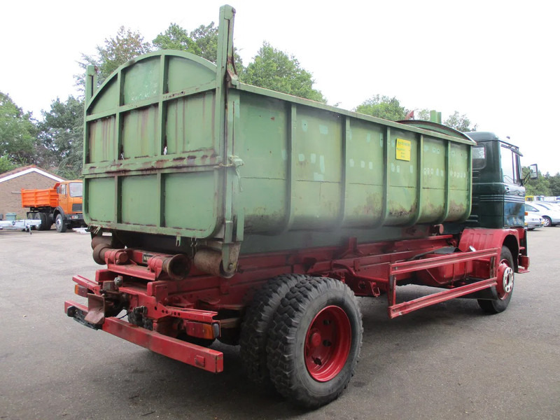 Mercedes-Benz LP 1319 , Oldtimer - Abrollkipper: das Bild 3 Mercedes-Benz LP 1319 , Oldtimer - Abrollkipper: das Bild 3