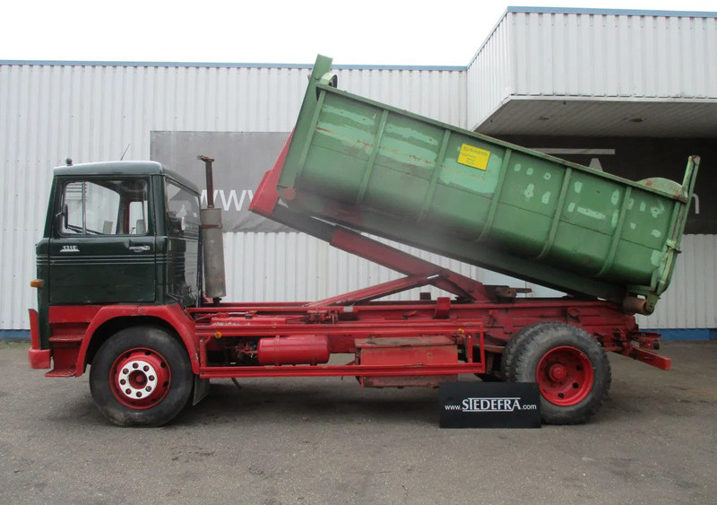 Mercedes-Benz LP 1319 , Oldtimer - Abrollkipper: das Bild 5 Mercedes-Benz LP 1319 , Oldtimer - Abrollkipper: das Bild 5