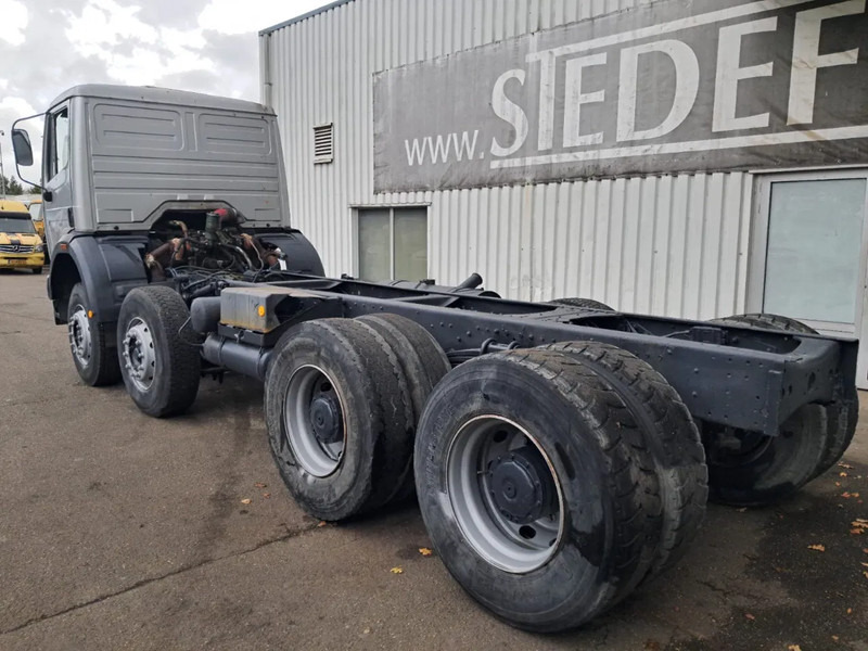 Mercedes-Benz SK 3535 ,V8 Biturbo , 8x4 ,ZF Manual , Spring Suspension - Fahrgestell LKW: das Bild 5 Mercedes-Benz SK 3535 ,V8 Biturbo , 8x4 ,ZF Manual , Spring Suspension - Fahrgestell LKW: das Bild 5