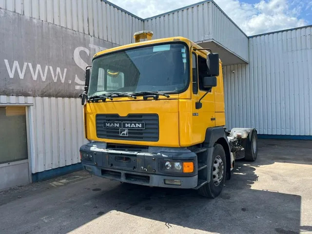 MAN 19.364 F2000 , Belgium Truck , ZF Manual , Euro 2 - Sattelzugmaschine: das Bild 1 MAN 19.364 F2000 , Belgium Truck , ZF Manual , Euro 2 - Sattelzugmaschine: das Bild 1
