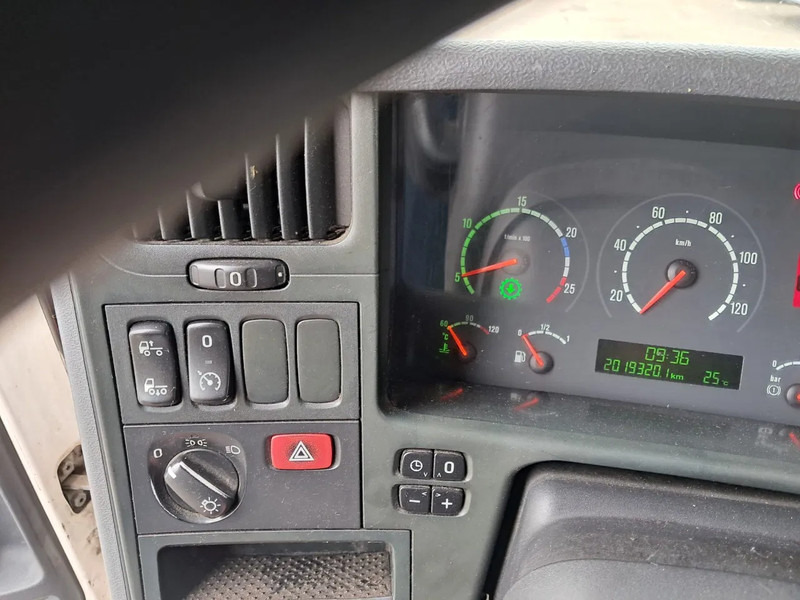 Sattelzugmaschine Scania R 420 , Topline , Manual Gearbox , retarder, Airco: das Bild 10