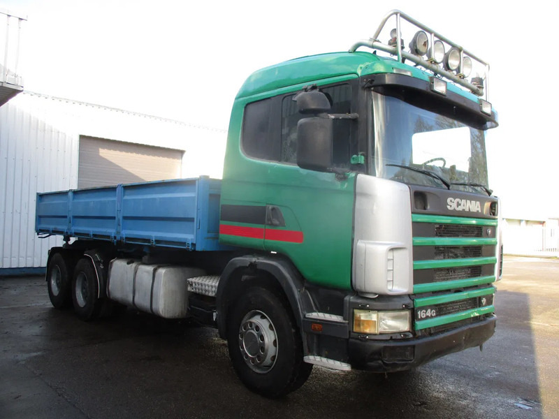 Scania G 164 580 , 6x4 , Manual , Retarder , Airco , 2 way tipper , Spring suspension - Kipper: das Bild 4 Scania G 164 580 , 6x4 , Manual , Retarder , Airco , 2 way tipper , Spring suspension - Kipper: das Bild 4