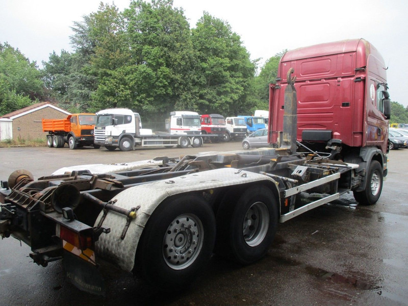 Scania R124-420 6x2 , Manual , Intarder , Airco , haakarm truck - Abrollkipper: das Bild 3 Scania R124-420 6x2 , Manual , Intarder , Airco , haakarm truck - Abrollkipper: das Bild 3