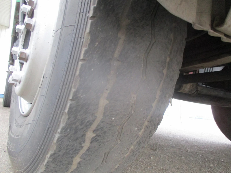 Pritsche LKW Scania R420 , 6x4 , Manual , Spring suspension: das Bild 12