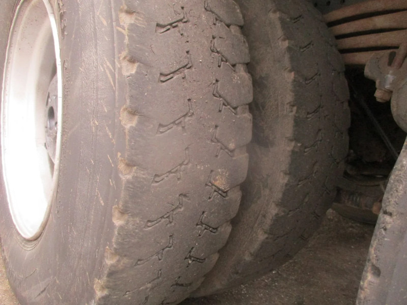 Pritsche LKW Scania R420 , 6x4 , Manual , Spring suspension: das Bild 15