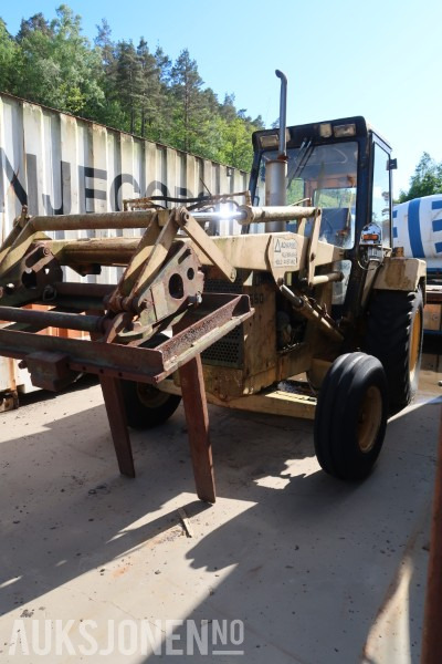 1978 Ford 550 traktor selges som rep objekt / deleobjekt - Traktor: das Bild 2 1978 Ford 550 traktor selges som rep objekt / deleobjekt - Traktor: das Bild 2